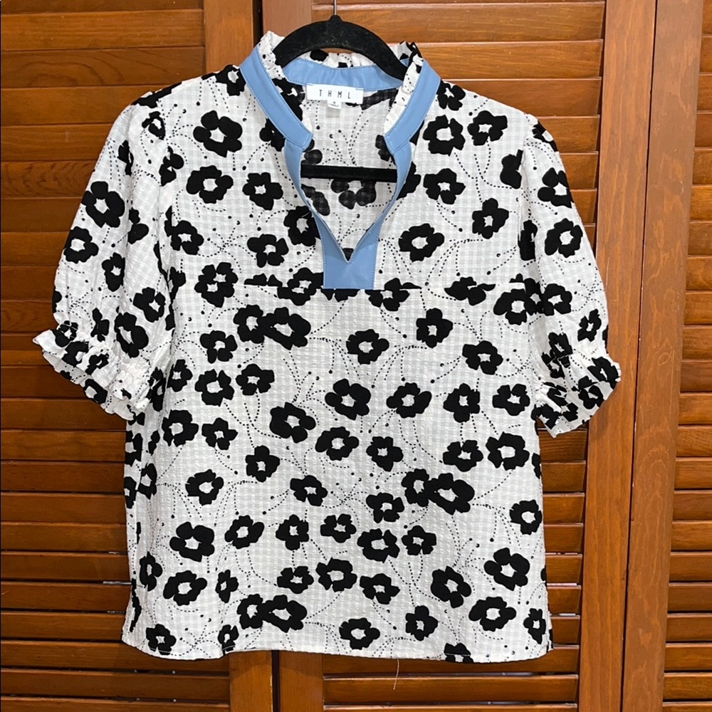 THML White Eyelet Blouse with Black Floral Print and Blue Trim